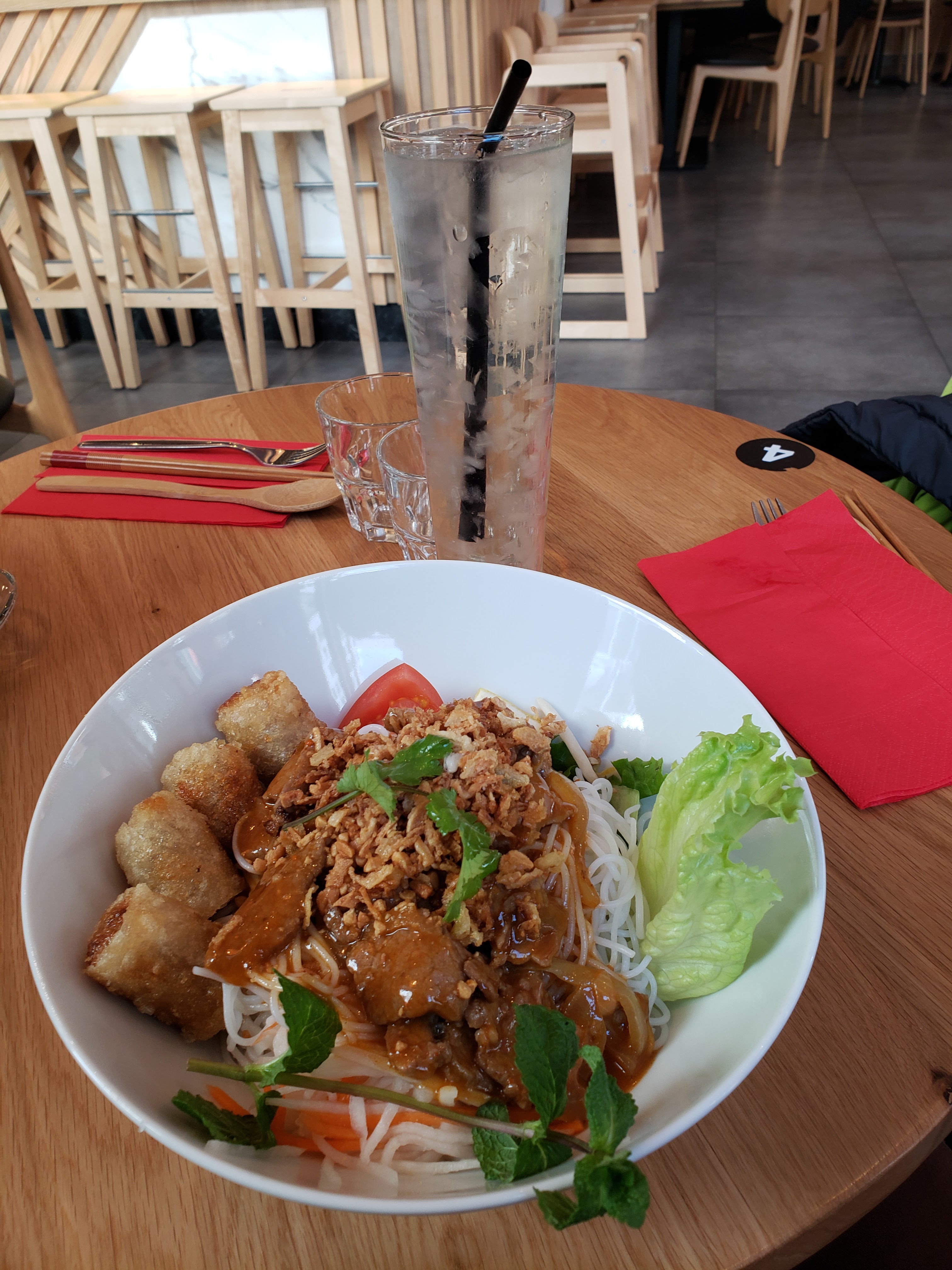 Photo n° 2 de l'avis de Zeh-Ty.u fait le 14/08/2019 à 23:30