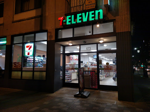 Convenience Store «7-Eleven», reviews and photos, 673 State St, Madison, WI 53703, USA