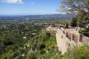 Parque La Muralla image