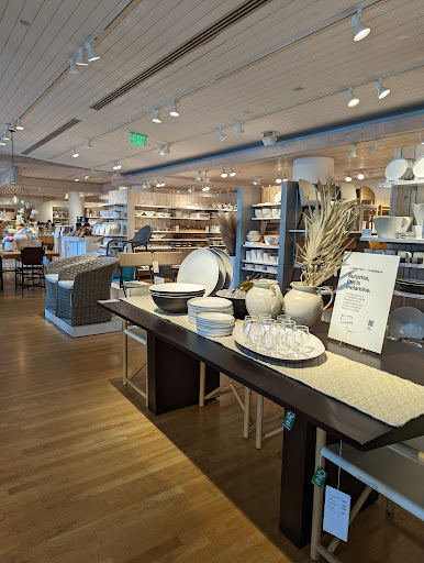 Furniture Store «Crate and Barrel», reviews and photos, 530 Stanford Shopping Center, Palo Alto, CA 94304, USA