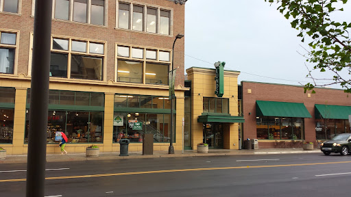 Grocery Store «Lunds & Byerlys Downtown Minneapolis», reviews and photos, 1201 Hennepin Ave, Minneapolis, MN 55403, USA