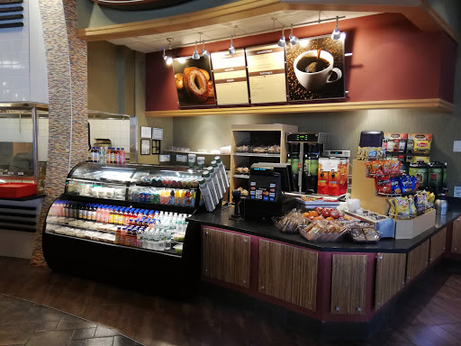 Outlet Mall «Tanger Outlet Riverhead», reviews and photos, 200 Tanger Mall Dr, Riverhead, NY 11901, USA