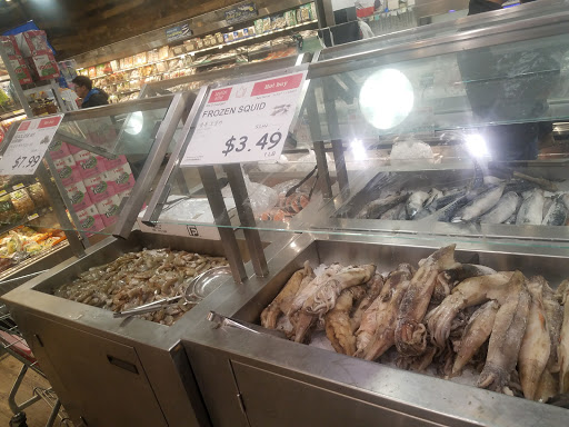 Korean Grocery Store «H Mart», reviews and photos, 3385 Milwaukee Ave, Northbrook, IL 60062, USA