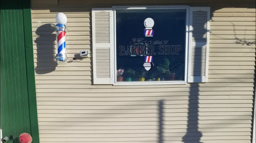 Barber Shop «Essex Barber Shop», reviews and photos, 38c Park St, Essex Junction, VT 05452, USA