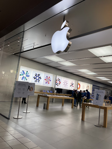 Computer Store «Apple Tacoma Mall», reviews and photos, 4502 S Steele St, Tacoma, WA 98409, USA