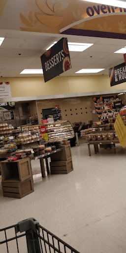 Grocery Store «Stop & Shop», reviews and photos, 32 Lyman St, Westborough, MA 01581, USA