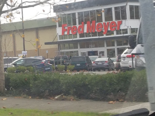 Grocery Store «Fred Meyer», reviews and photos, 2041 148th Ave NE, Bellevue, WA 98007, USA