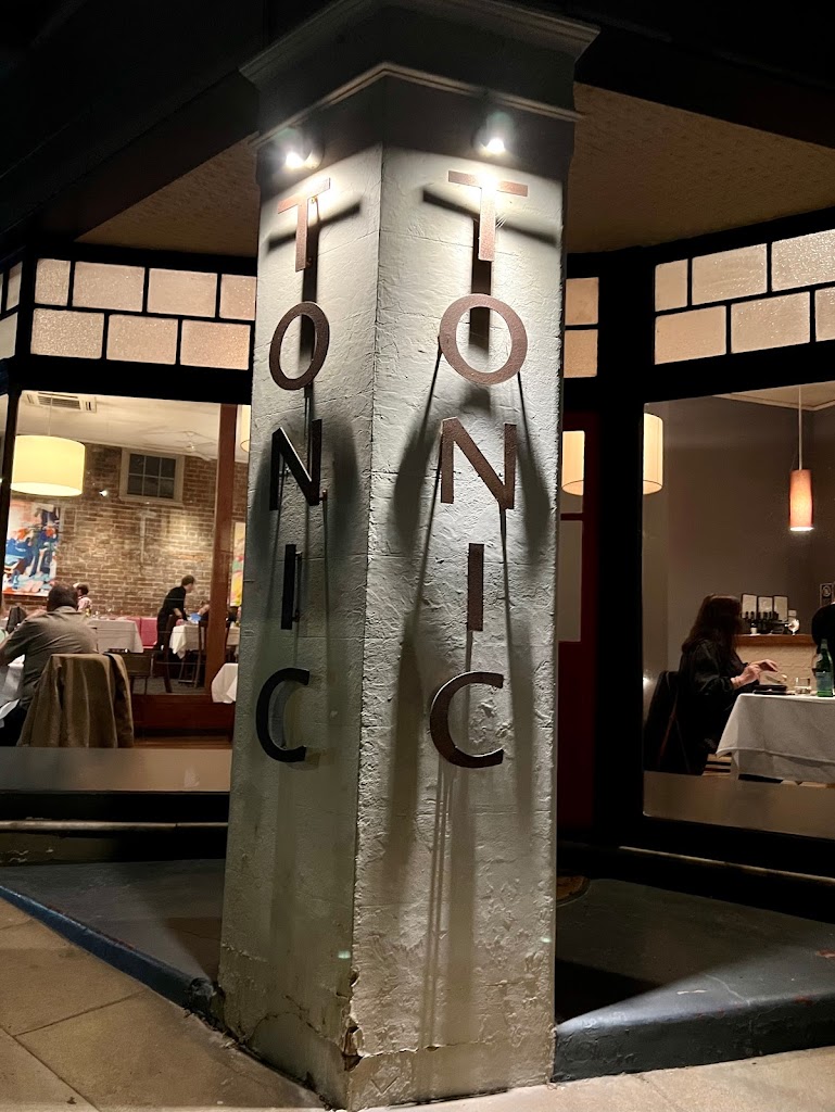 Tonic Restaurant 2798