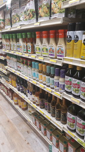 Gourmet Grocery Store «Yes! Organic Market Capitol Hill», reviews and photos, 410 8th St SE, Washington, DC 20003, USA