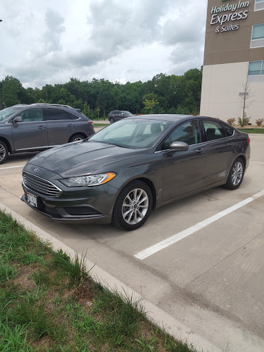 Car Dealer «Kunes Country Ford Stateline Superstore», reviews and photos, 104 IL-173, Antioch, IL 60002, USA