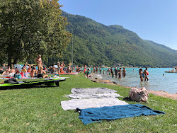 Plage d'Angon'in fotoğrafı düz bir kıyı şeridi ile birlikte