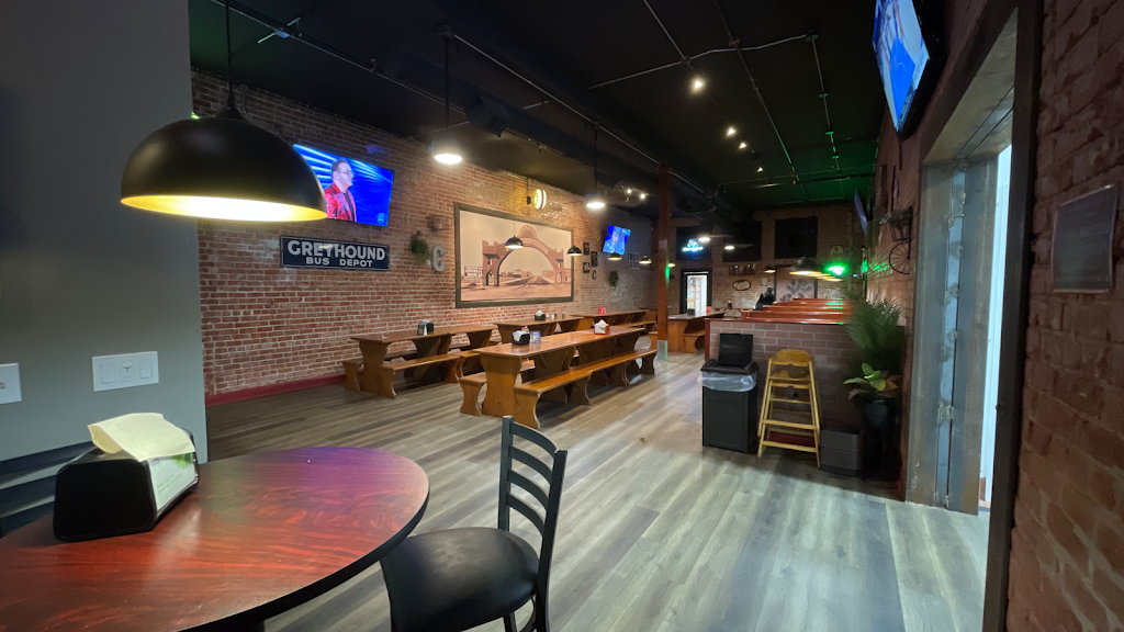 Corsaro's Family Pizza 93610