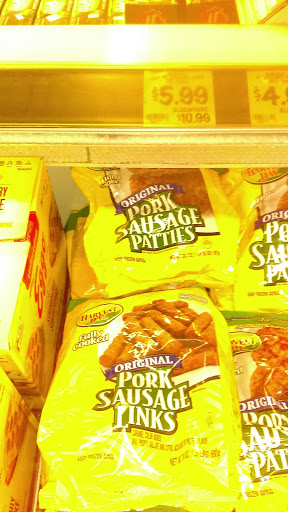 Grocery Store «Grocery Outlet Bargain Market», reviews and photos, 2109 S 1st St, Yakima, WA 98903, USA