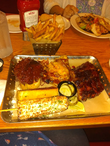 Shopping Mall «Southgate Shopping Center», reviews and photos, 13545 Eureka Rd, Southgate, MI 48195, USA