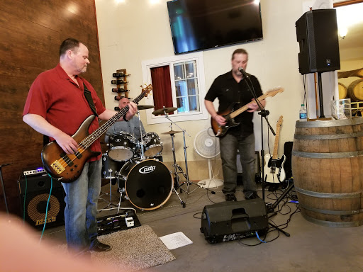 Winery «Three Brothers Vineyard and Winery», reviews and photos, 2411 NE 244th St, Ridgefield, WA 98642, USA