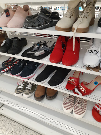 Clothing Store «Ross Dress for Less», reviews and photos, 1750 S Bascom Ave, Campbell, CA 95008, USA