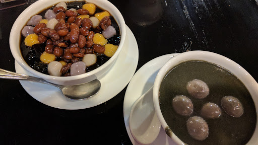 Dessert Restaurant «Cafe O Dessert», reviews and photos, 4727 University Way NE, Seattle, WA 98105, USA