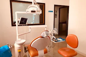 Kamaths Dental Clinic, Hegdenagar image