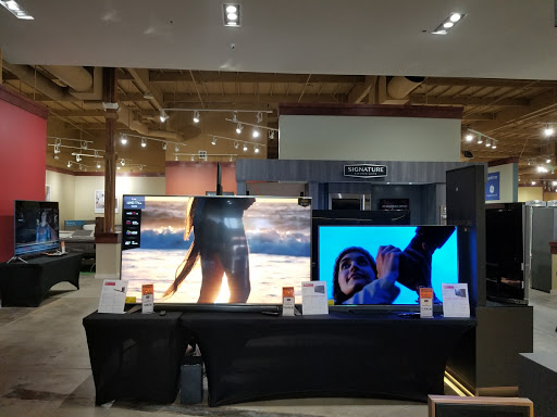 Appliance Store «Warehouse Discount Center», reviews and photos, 20901 Hawthorne Blvd, Torrance, CA 90503, USA