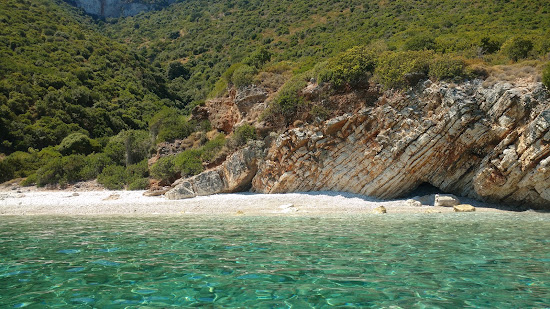Pera Pigadi beach