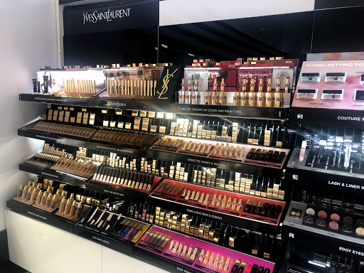 Cosmetics Store «SEPHORA», reviews and photos, 9722 Great Hills Trail #115, Austin, TX 78759, USA