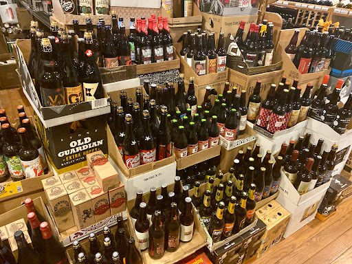 Beer Store «Harvest Wine & Spirits», reviews and photos, 842 Farmington Ave, West Hartford, CT 06119, USA