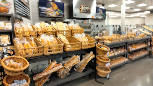 Grocery Store «Hy-Vee», reviews and photos, 6150 Egan Dr, Savage, MN 55378, USA