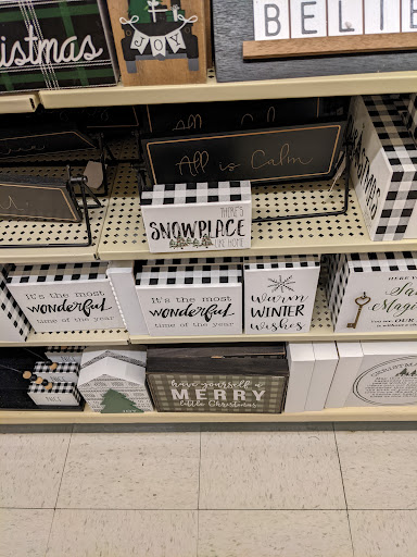 Craft Store «Hobby Lobby», reviews and photos, 3180 N College Ave #3, Fayetteville, AR 72701, USA