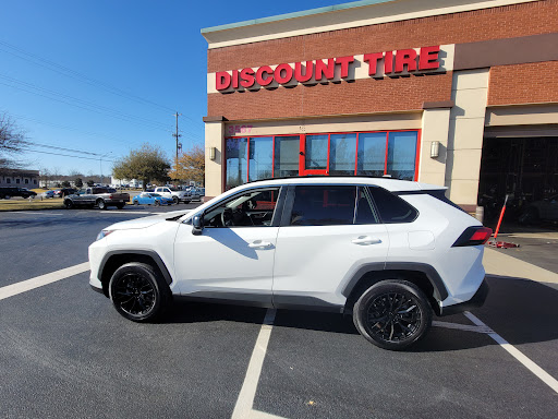 Tire Shop «Discount Tire Store - Buford, GA», reviews and photos, 3567 Buford Dr NE, Buford, GA 30519, USA