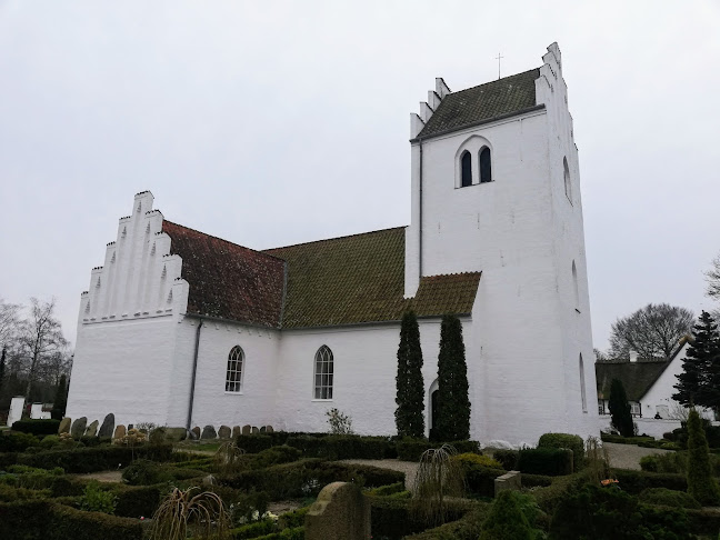Lynge Kirke - Kirke