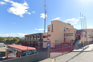 Fire Station Voluntários de Camarate image