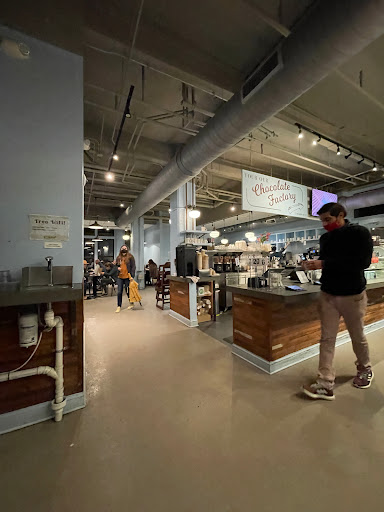 Chocolate Shop «French Broad Chocolate Lounge», reviews and photos, 10 S Pack Square, Asheville, NC 28801, USA