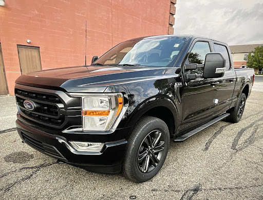 Used Car Dealer «Montrose Ford in Fairlawn», reviews and photos, 3960 Medina Rd, Fairlawn, OH 44333, USA