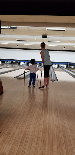 Bowling Alley «Brunswick Zone Majestic Lanes», reviews and photos, 1222 164th St SW, Lynnwood, WA 98087, USA