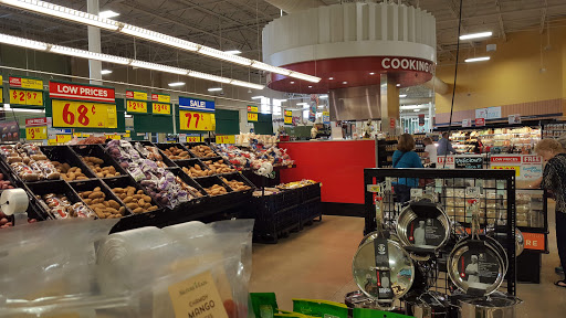 Grocery Store «H-E-B Grocery», reviews and photos, 215 River Ranch Rd, Kingsland, TX 78639, USA