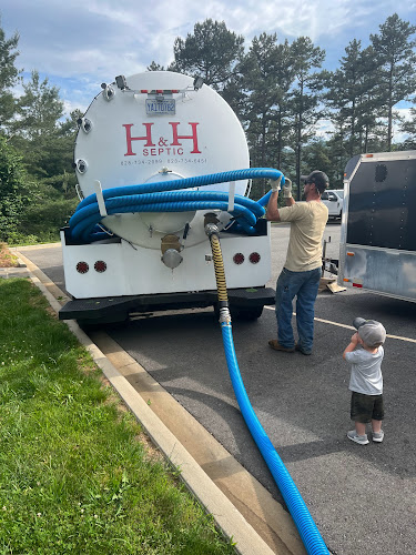 H and H Septic and Excavating