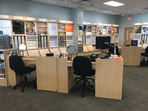 Eye Care Center «LensCrafters», reviews and photos, 402 Premium Outlets Dr, Monroe, OH 45050, USA