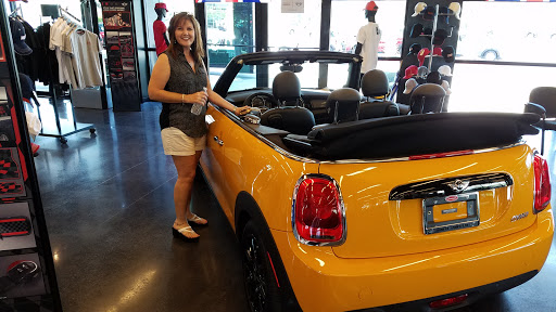 Car Dealer «Ferman MINI of Tampa Bay», reviews and photos, 31320 US-19, Palm Harbor, FL 34684, USA
