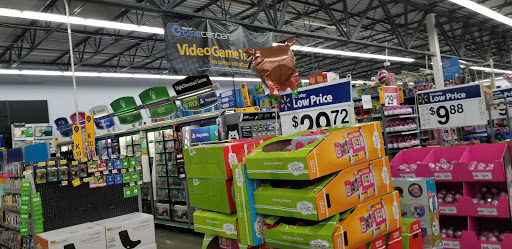 Supermarket «Walmart Supercenter», reviews and photos, 612 E Main St, Hohenwald, TN 38462, USA