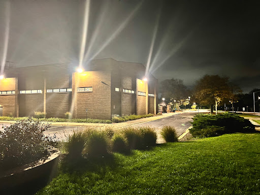 Recreation Center «Meineke Recreation Center», reviews and photos, 220 E Weathersfield Way, Schaumburg, IL 60193, USA