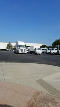 Velocity Truck Centers - Oxnard - Photo 4 - Car repair in Oxnard, CA, Oxnard