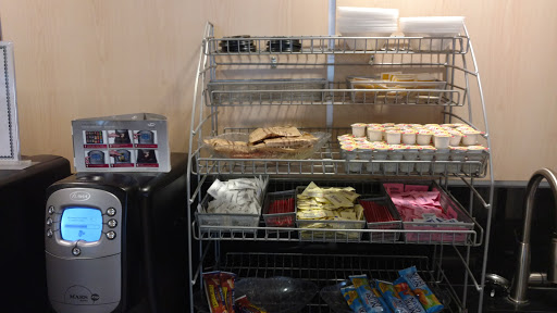 Mercedes Benz Dealer «Mercedes-Benz of Orlando», reviews and photos, 810 N Orlando Ave, Maitland, FL 32751, USA