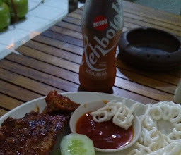 Warung Manasi photo