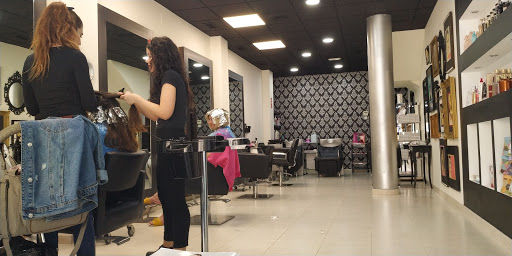 Erika Estilistas Peluquería en Roquetas de Mar, Almería