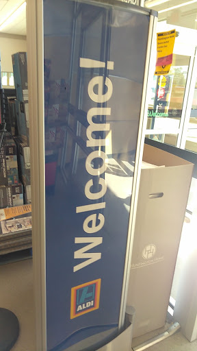 Supermarket «ALDI», reviews and photos, 9 Plaistow Rd, Plaistow, NH 03865, USA