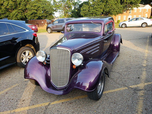 Golf Course «J. E Good Park Golf Course», reviews and photos, 530 Nome Avenue, Akron, OH 44320, USA