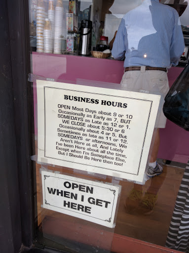 Donut Shop «Golden Donut», reviews and photos, 2360 University Ave, San Diego, CA 92104, USA