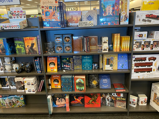 Book Store «Books-A-Million», reviews and photos, 6235 N Davis Hwy, Pensacola, FL 32504, USA