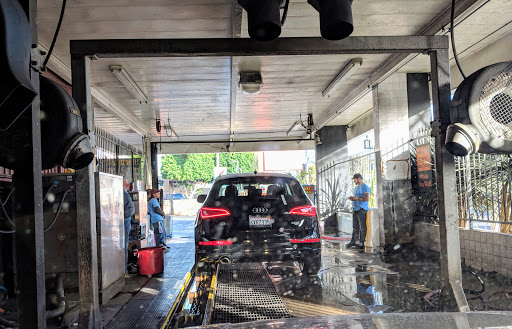 Car Wash «Madison Car Wash», reviews and photos, 7617 California Route 2, West Hollywood, CA 90046, USA