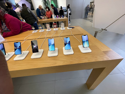 Computer Store «Apple Christiana Mall», reviews and photos, 125 Stanton Christiana Rd, Newark, DE 19702, USA